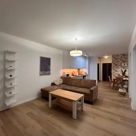 아파트 Boleslaviaapartments - Merci 1, Parking Free, Air Conditioning 볼레스와비에츠